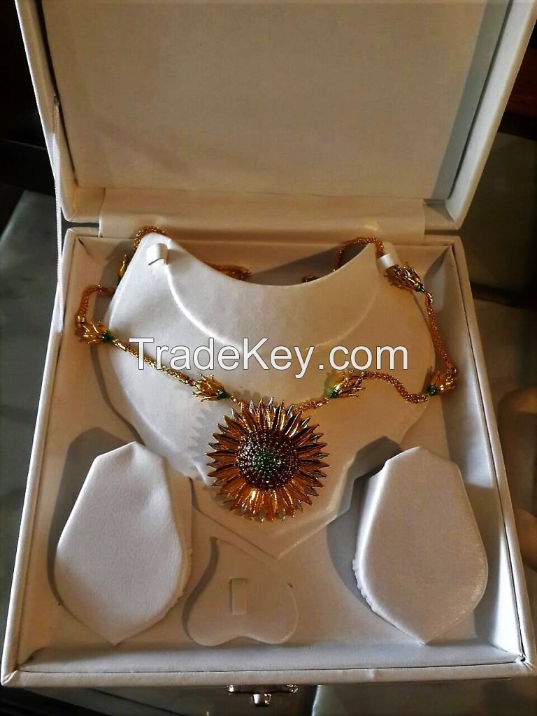 Sunflower pendanent &amp;amp;amp;amp; chain