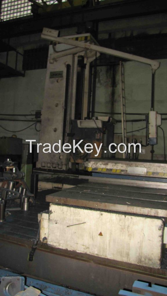 Horizontal floor type boring and milling machine Union BFP 130NC