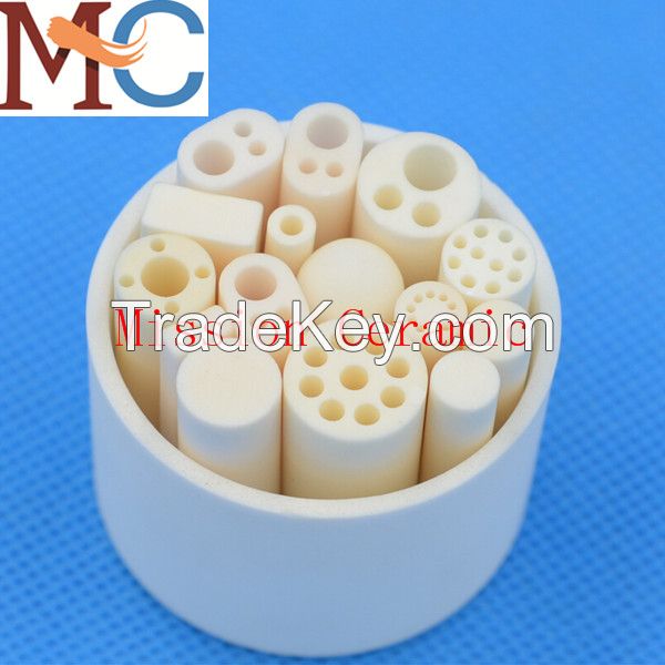 Porous alumina tube