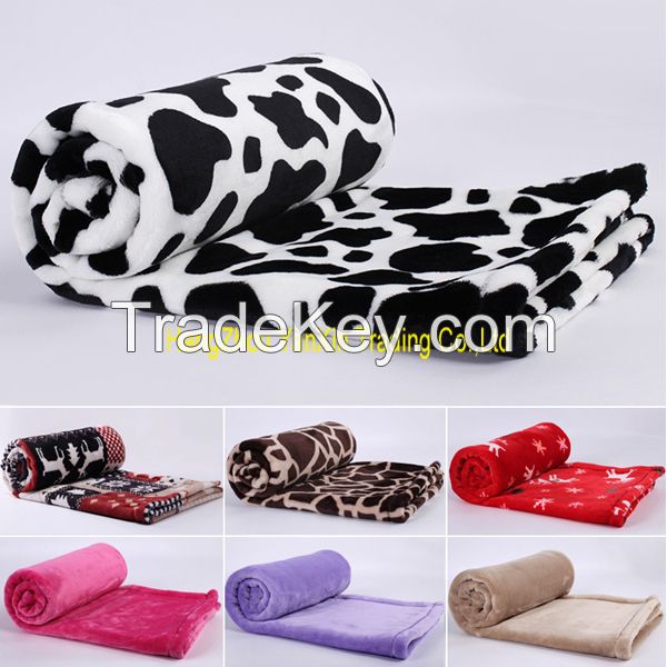 Solid printed flannel blanket polyester blanket