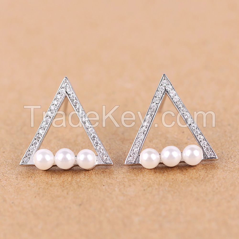 Dormy Story 925 Sterling Silver Simple fashion equilateral triangle with Drills and Pearls Stud Earrings for Lady