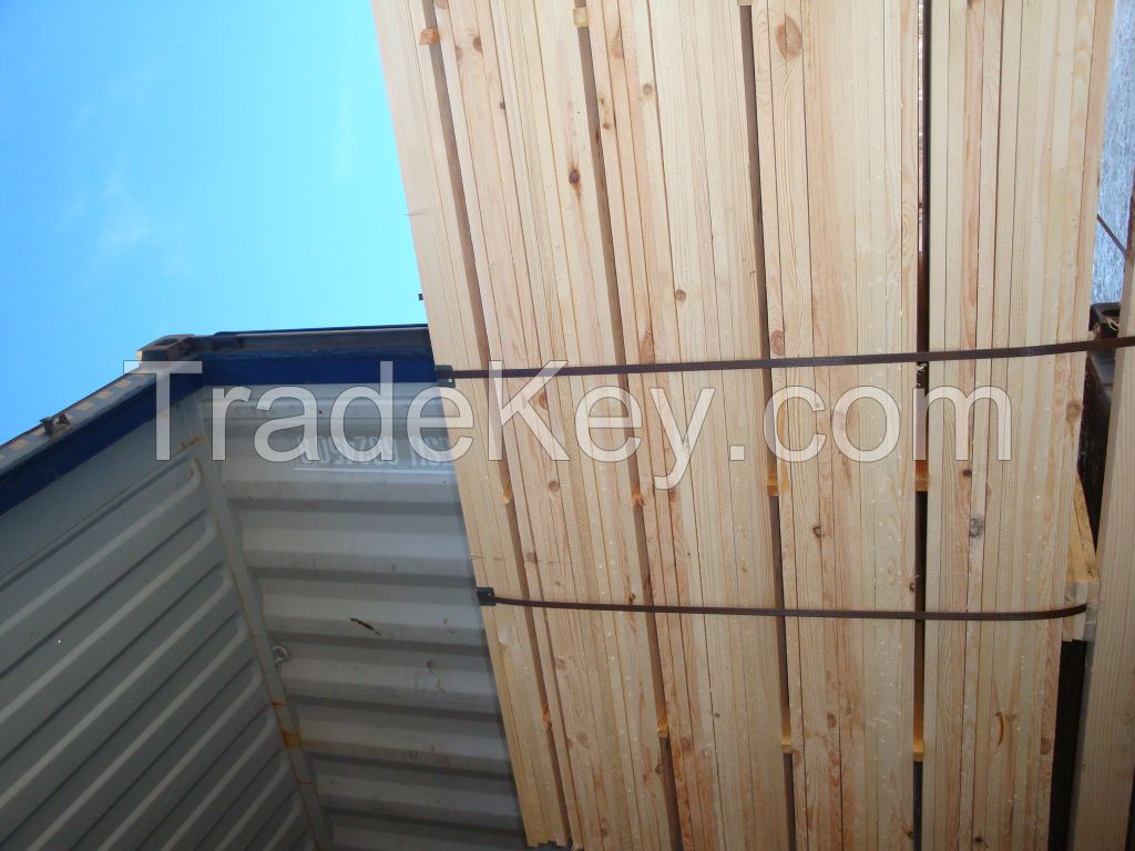 KD pine sawn timber