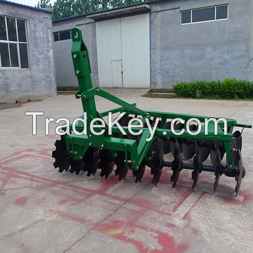 Hinge offset disc harrow