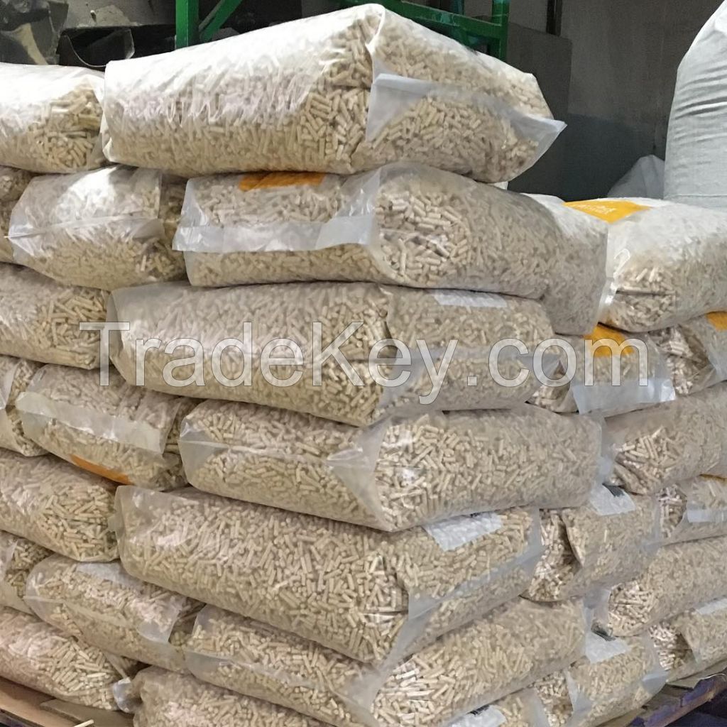 Wood pellets/wood briquettes/rice husk pelletsuel 15KG Bags Pure Sawdust Biomass Fuel Forming