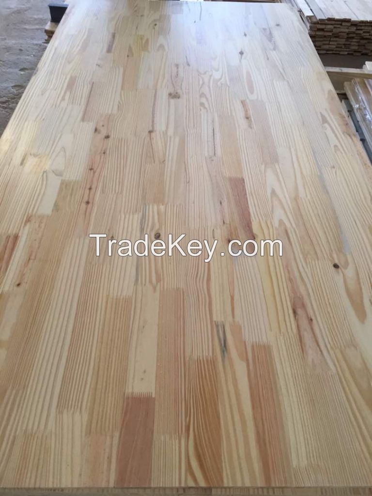 Southern yellow Pine Board ( Canadian Species )