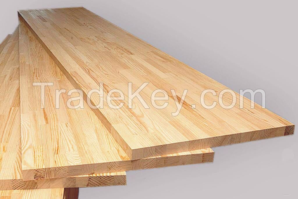 Southern yellow Pine Board ( Canadian Species )