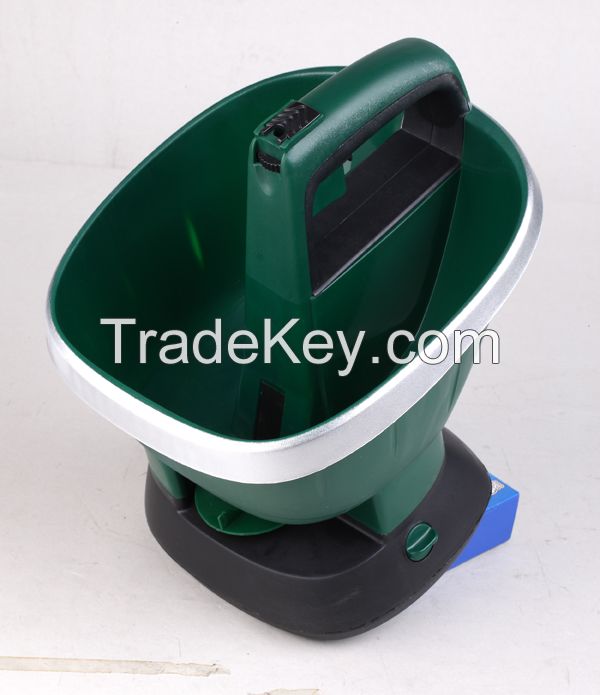 4 batteries handy seed spreader/fertilizer spreader