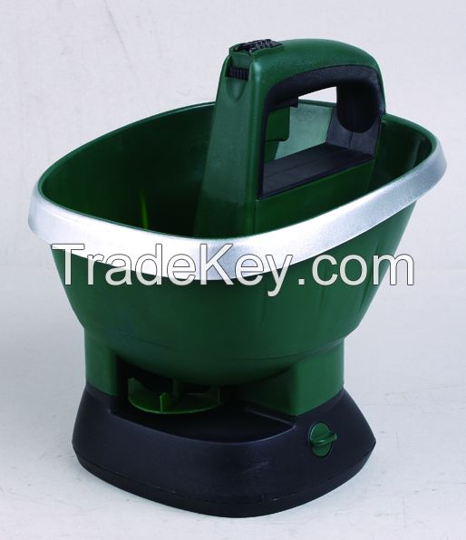 4 batteries handy seed spreader/fertilizer spreader