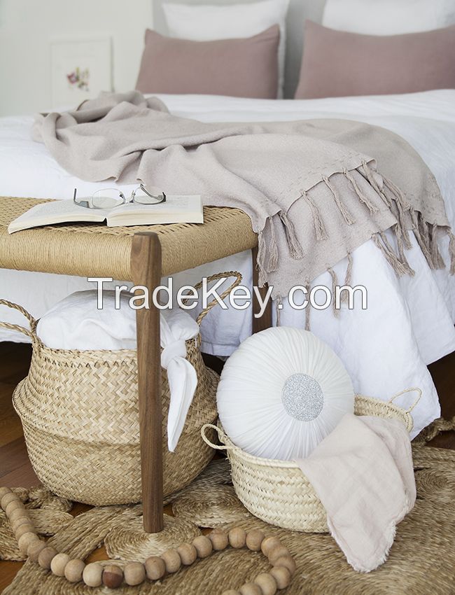 Laundry seagrass basket/ storage basket/ belly seagrass basket