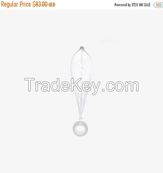 Spring Sale Banana Leaf Drop_Sterling Silver Pearl Pendant_ Silver Pendant_Pearl Pendant_Silver Pearl Pendant_ Handmade Silver_ Handmade Pen