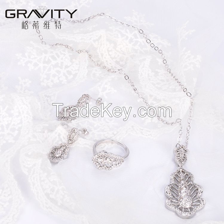 Custom stylish american diamond silver jewelry set with cz stone for women and ladies