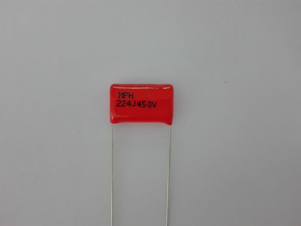 Mini-size metallized polypropylene film capacitor