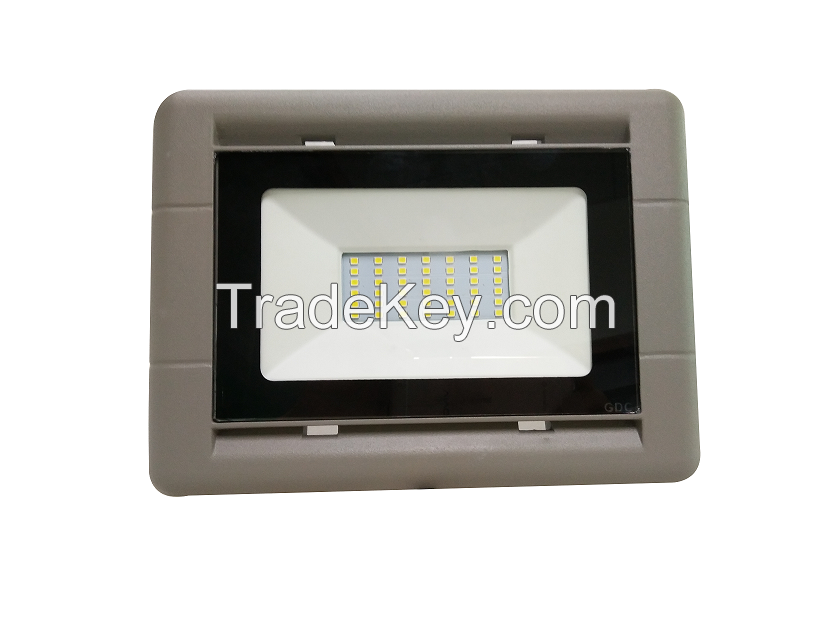 LED flood light driver built-in light