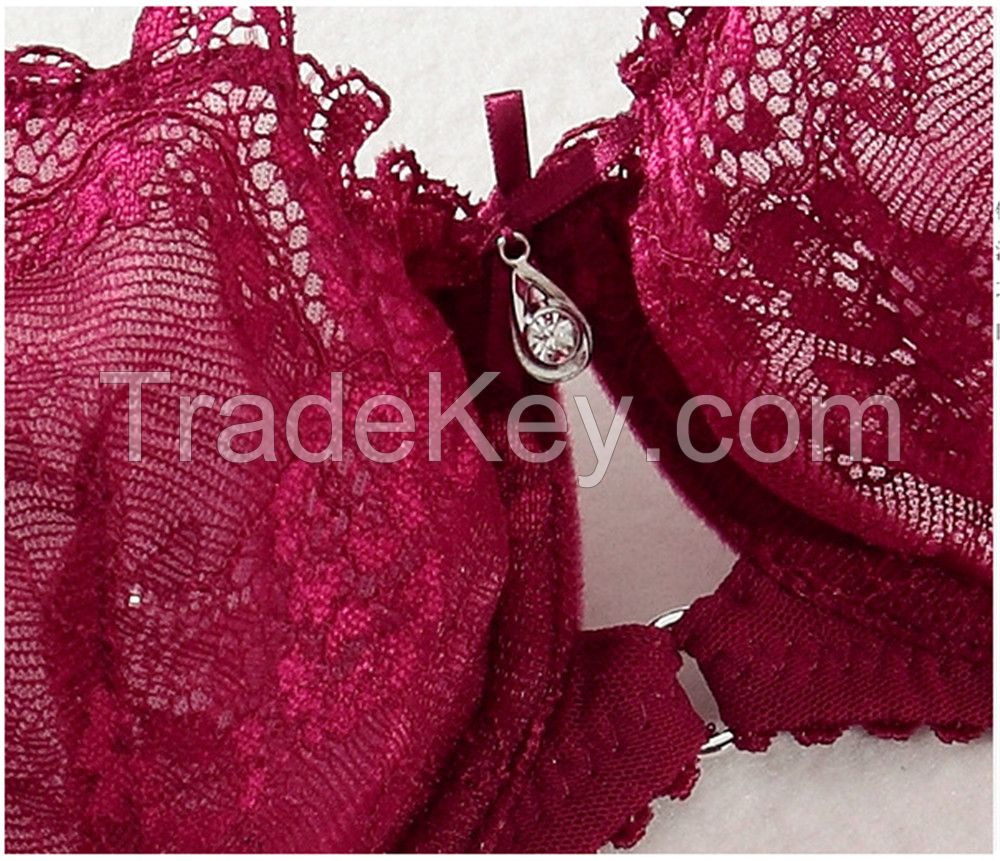 Lace Easy Keyhole Push-Up Bra Set