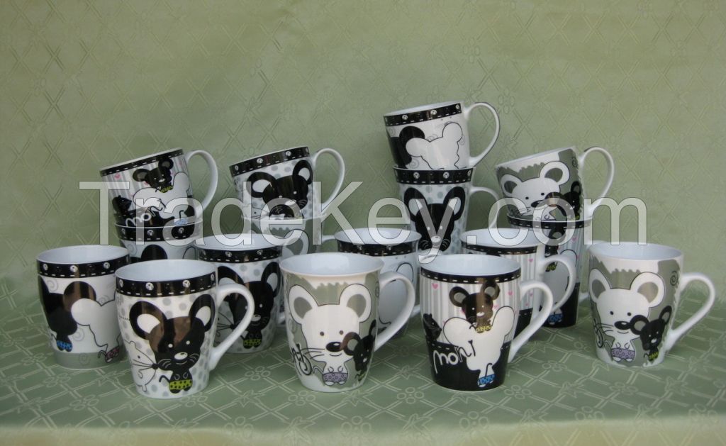 	Animal portraits coffee mugs