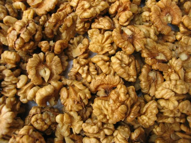 Sell walnut kernel