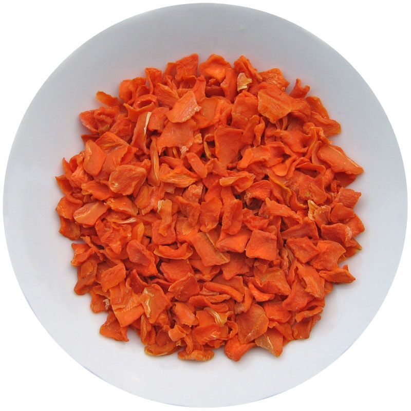 Dry carrot granules