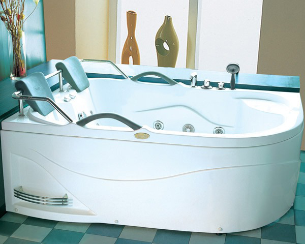 massage bathtub