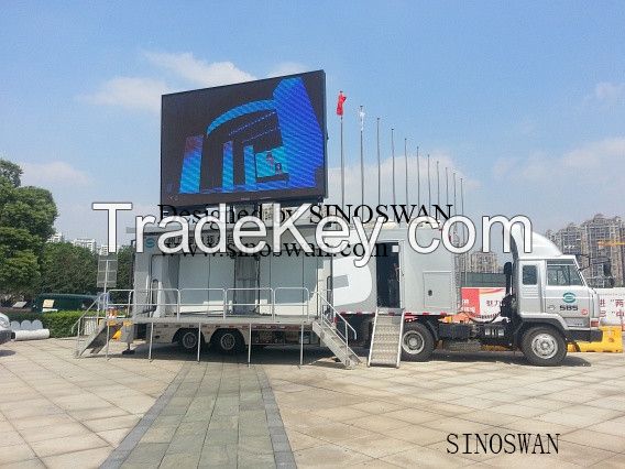 mobile roadshow trailer