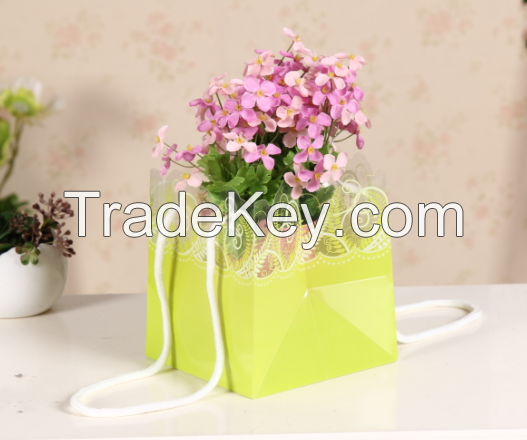 Factory Direct Sale Flower Packaging Flower Wrapping Transparent PP Plastic PVC Gift Promotion Bag with UV Printing