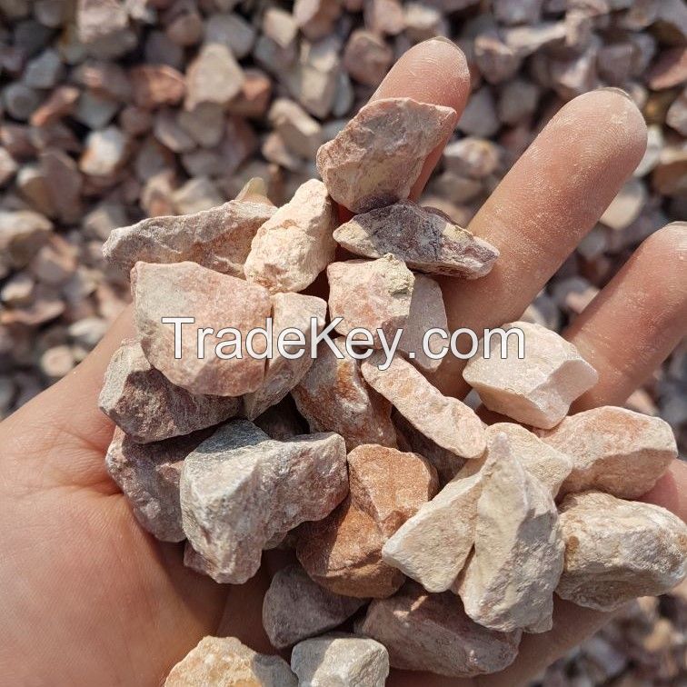 Pink tumbled stone for construction and decoration