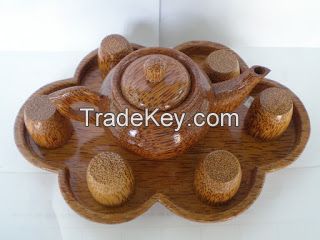 Coconut wood teapot
