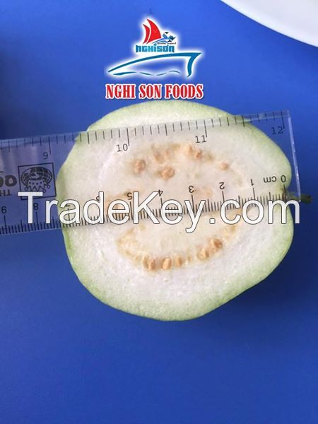 FRESH GUAVA HIGHEST QUALITY LOW PRICE