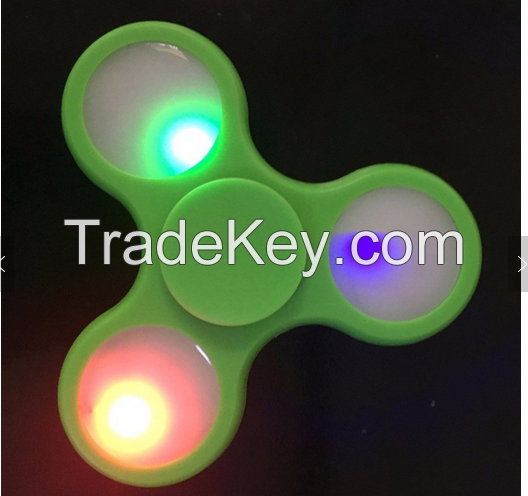 Luminous Torqbar TRI Spinner Hand Focus Finger EDC Stress Toy, Flash Led FIDGET SPINNER,