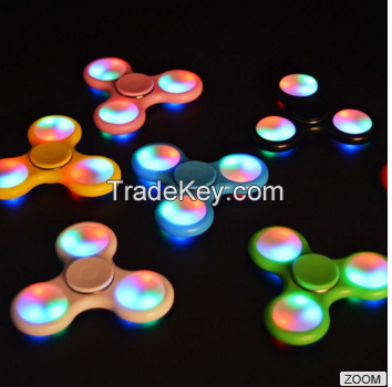 Luminous Torqbar TRI Spinner Hand Focus Finger EDC Stress Toy, Flash Led FIDGET SPINNER,