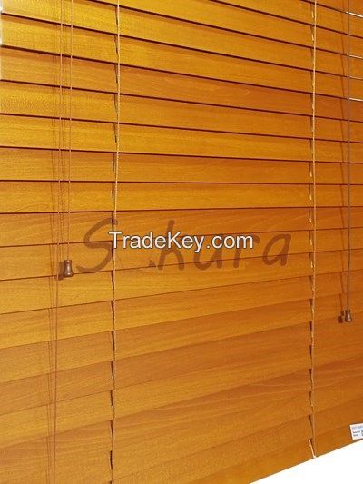 Antique colors of wood blinds Slats