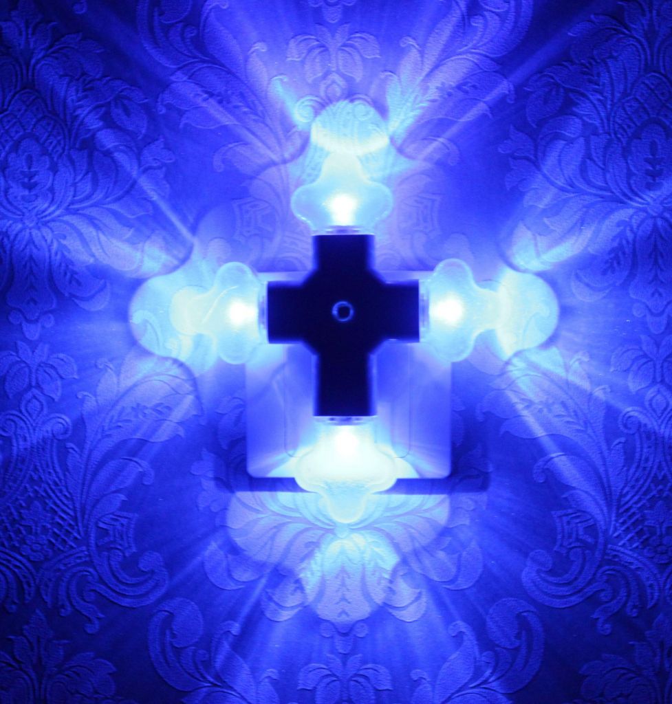 Led Cross Night Light (flower Shape) With Auto Sensor