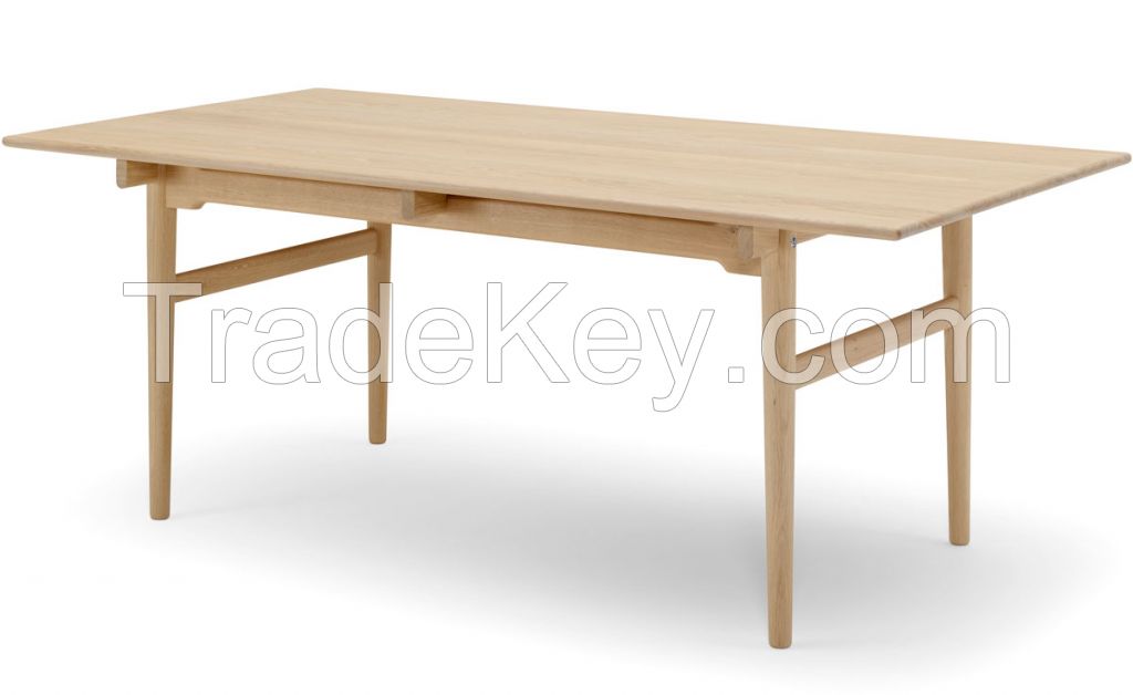 Modern Classic Design Hans J. Wegner Ch327 Dining Table