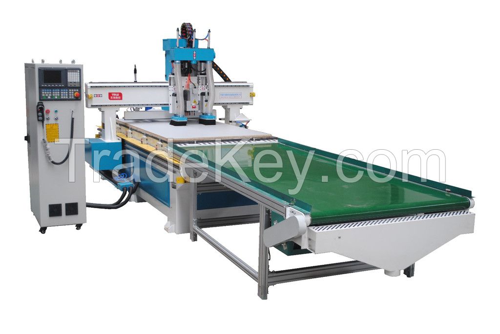 1325T wardrobe furniture cutting processing center router