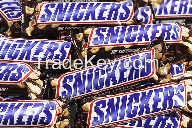 snickers candy bar