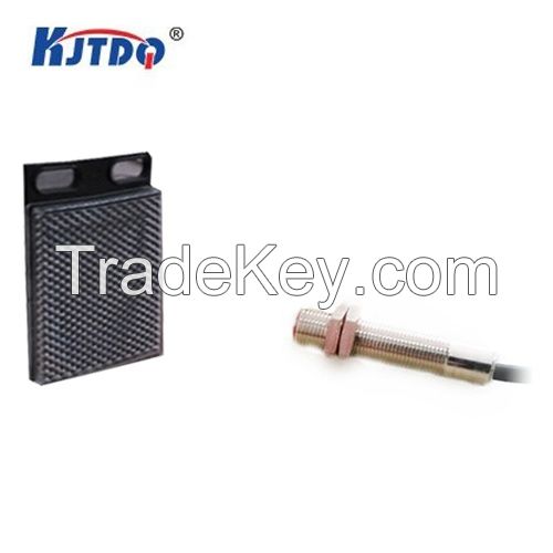 DC - M12 Retro Reflection Infrared Photoelectric Sensor