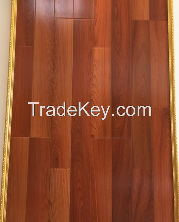 High glossy  8.3mm U-groove lamiante flooring for household