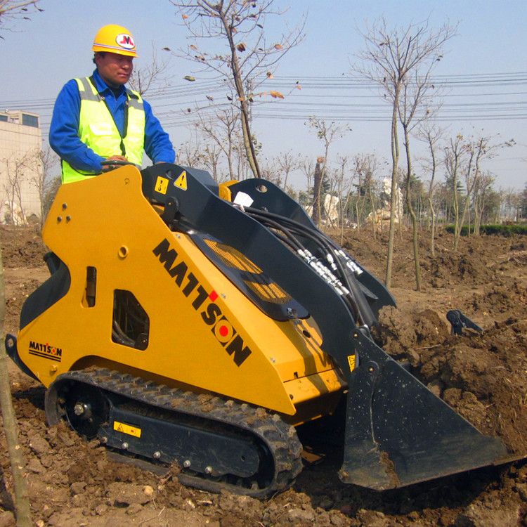 SKID STEER LOADER WITH MANY ATTACHEMENTS