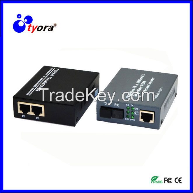 1 Pair  10/100/1000Mbps Media Converter   single mode single  fiber   sc port 2*RJ45