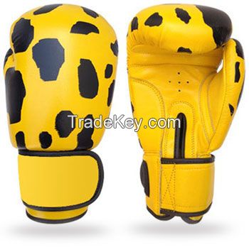 Highest Quality PU Entery Level Boxing Gloves Specially made for Trainers