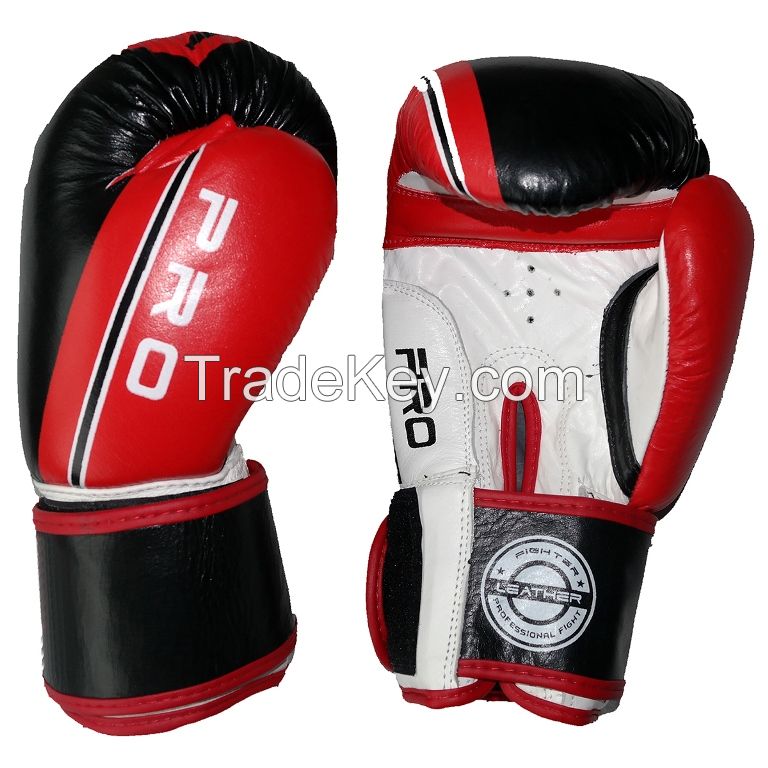 Pro Boxing Gloves made with high grade leather, muay thai gloves