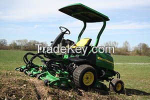 JOHN DEERE TERRAIN CUT 8800 