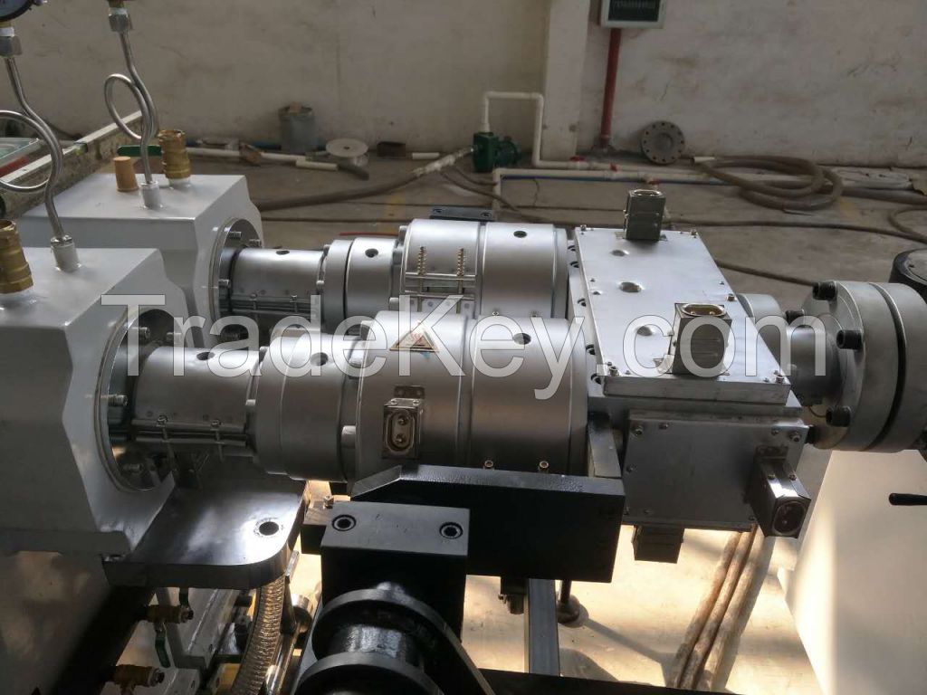 PVC pipe two-outlet extrusion machine