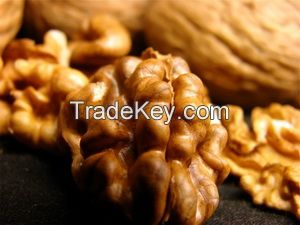 Walnut kernels. Mix. Handmade cleaning.