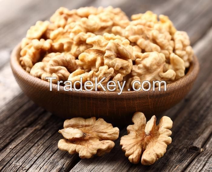 NEW 2017 WALNUTS in shell and unshelled Fresh Wholesale