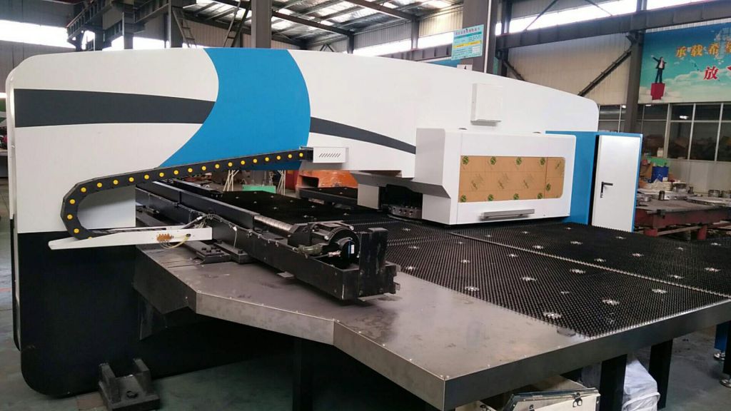 CNC TURRET PUNCHING MACHINE ALL SERVO