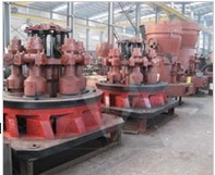 High pressure suspension grinder mill