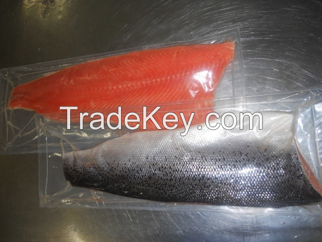 Seller of Salmon from norway