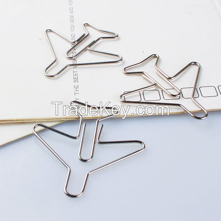 airplane paperclip