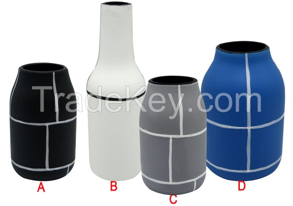 Decorative Black Line Ceramic Flower Vase