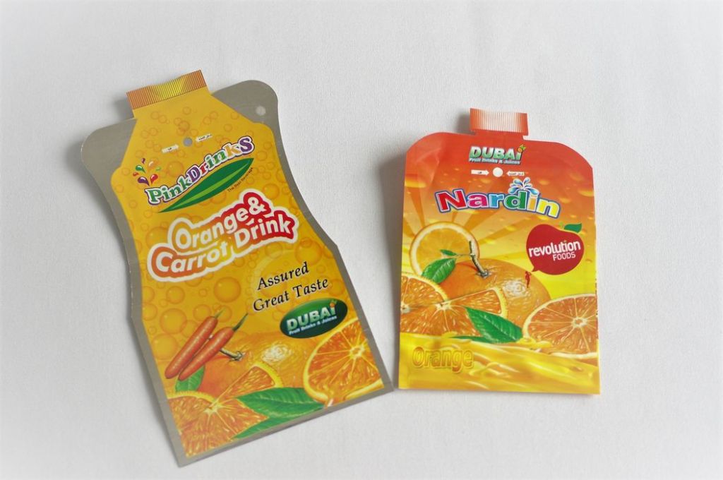 Juice, liquid drink free-shaped stand up straw pouch